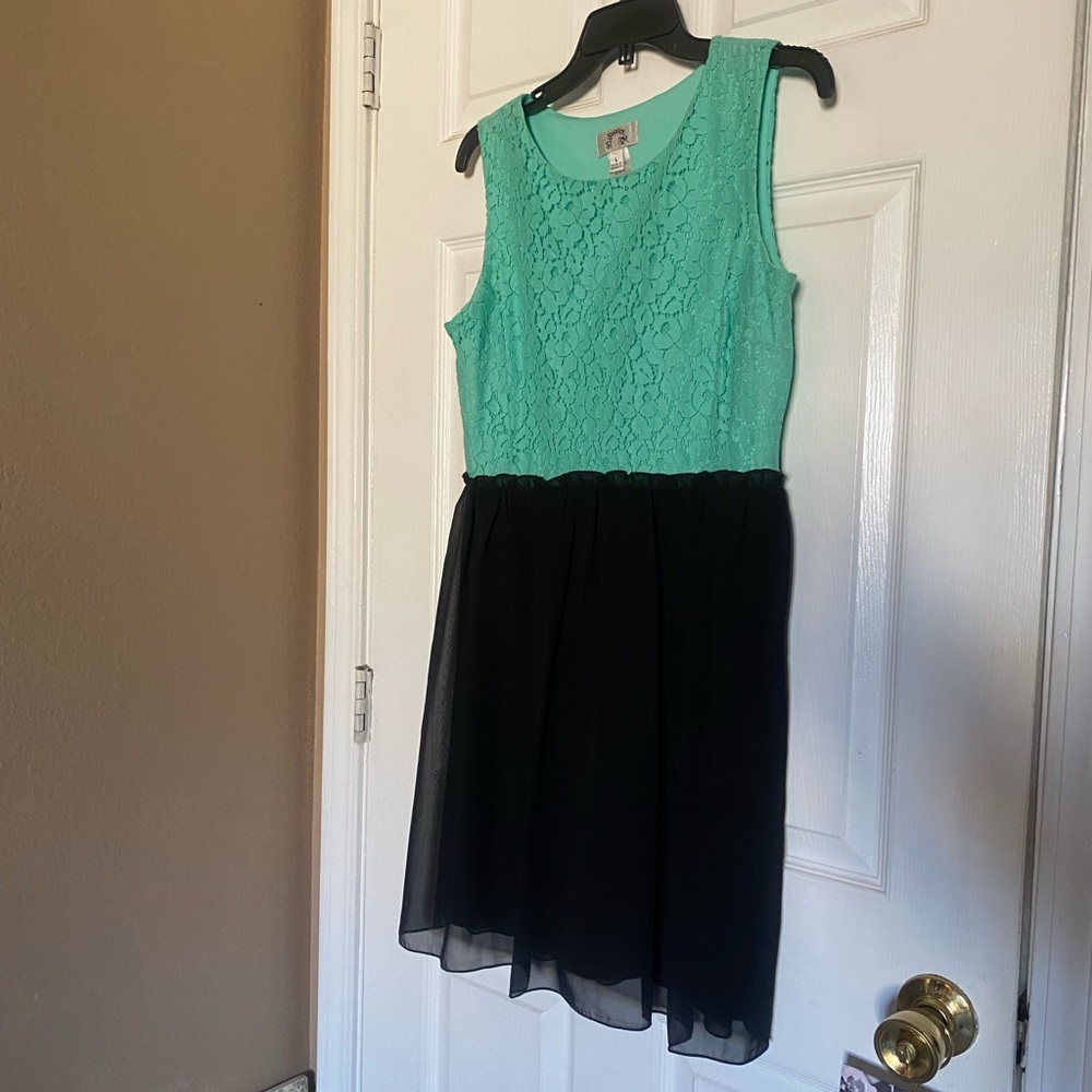 Cute date night dress